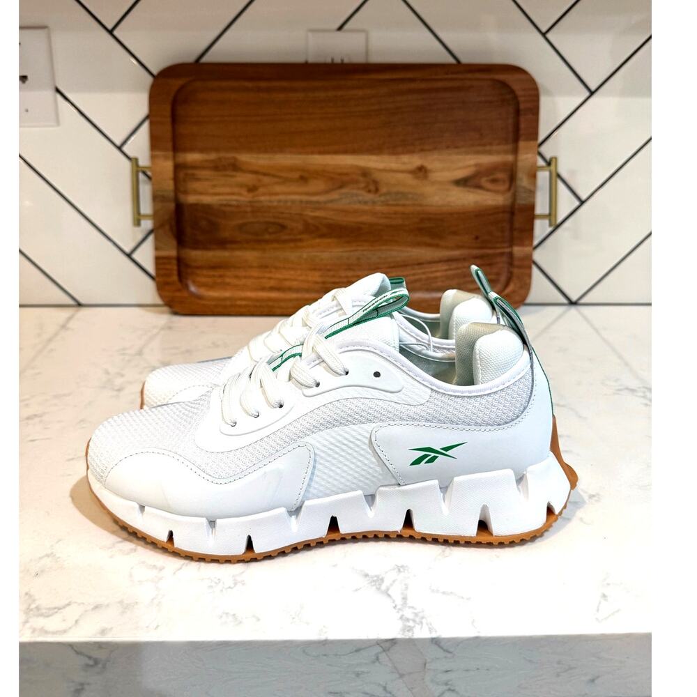 Reebok Zig Dynamica sneakers white green accents sz 10 running training comfort